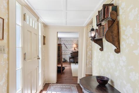 16 Oak Street Kennebunkport ME 04046