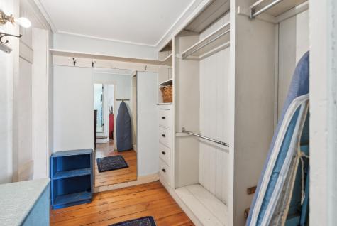 16 Oak Street Kennebunkport ME 04046