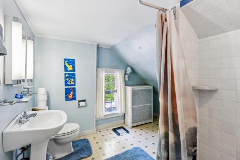 16 Oak Street Kennebunkport ME 04046