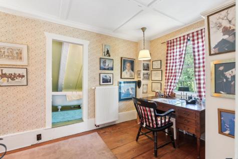 16 Oak Street Kennebunkport ME 04046