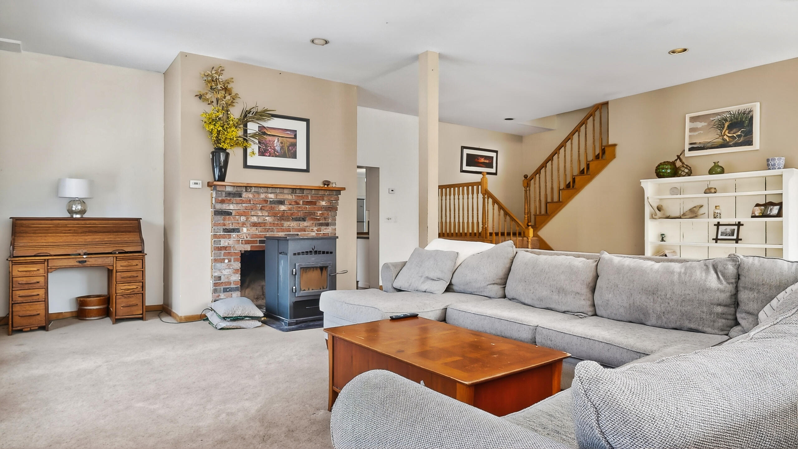 163 Valley Road Raymond ME 04071