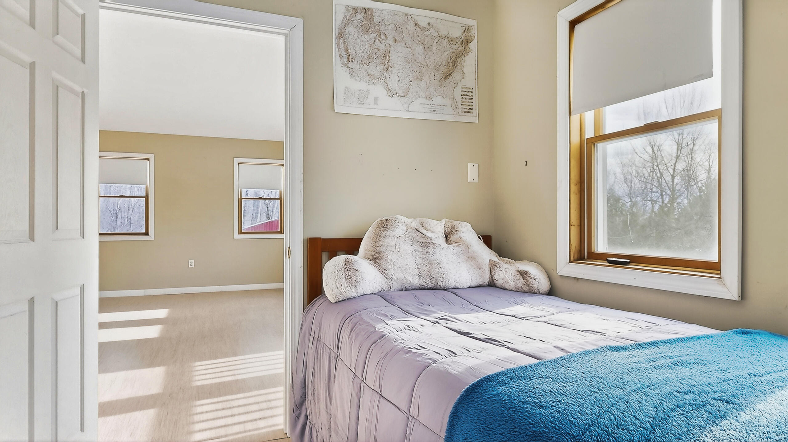 163 Valley Road Raymond ME 04071