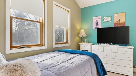 163 Valley Road Raymond ME 04071