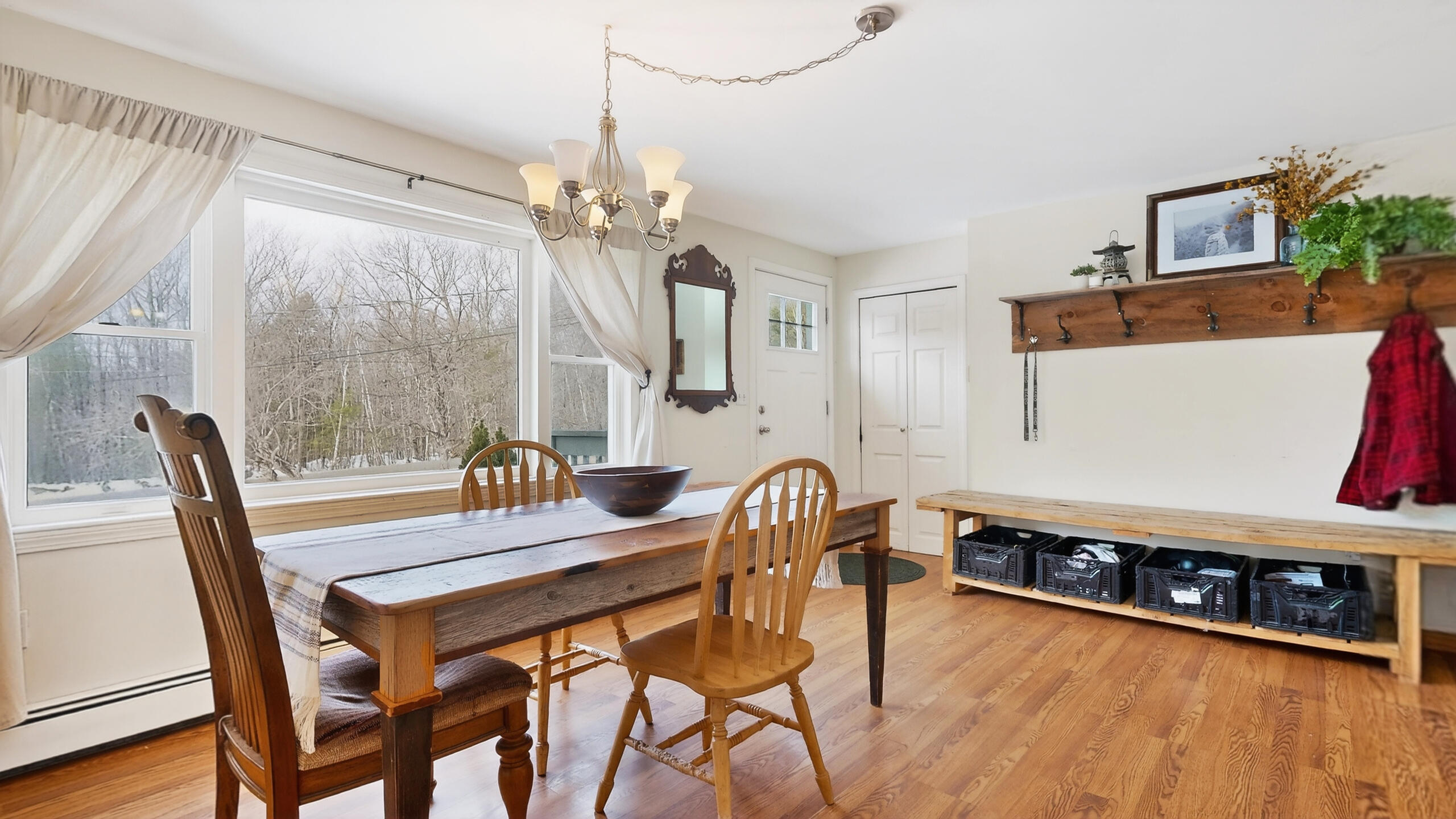 163 Valley Road Raymond ME 04071