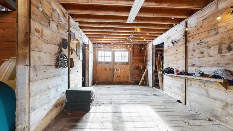 163 Valley Road Raymond ME 04071