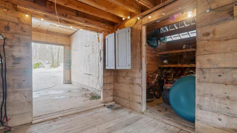 163 Valley Road Raymond ME 04071