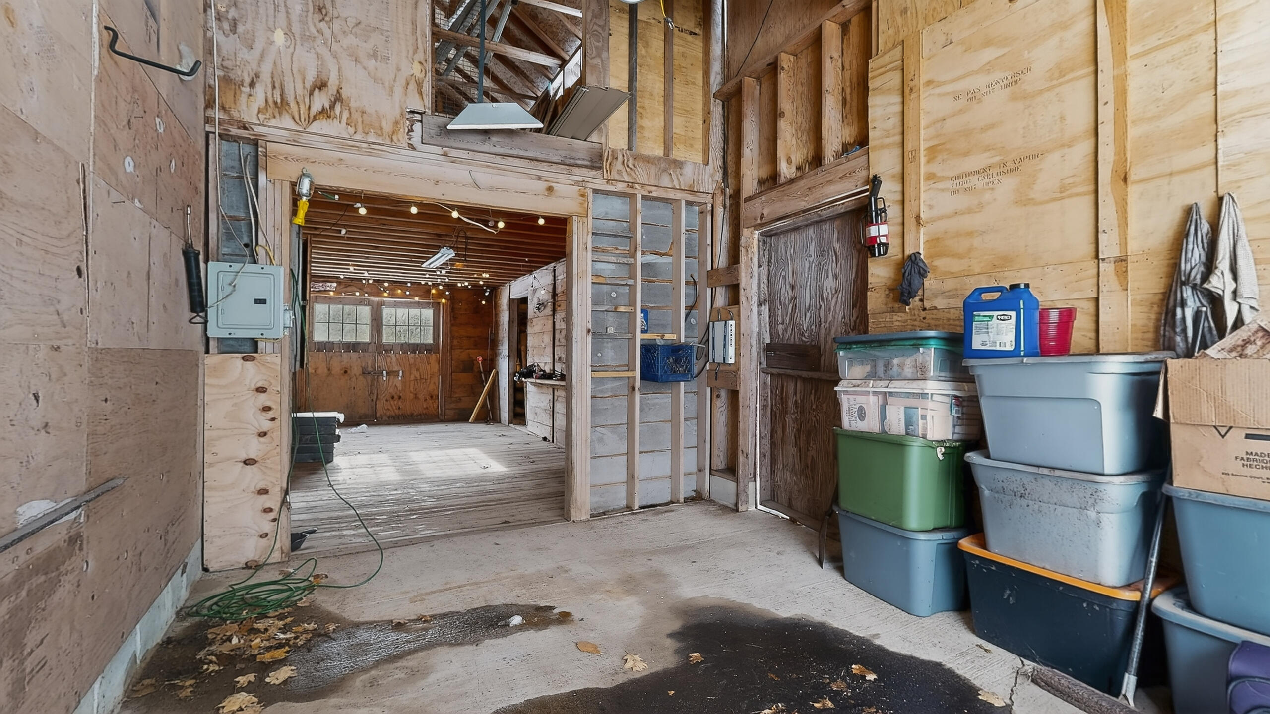 163 Valley Road Raymond ME 04071