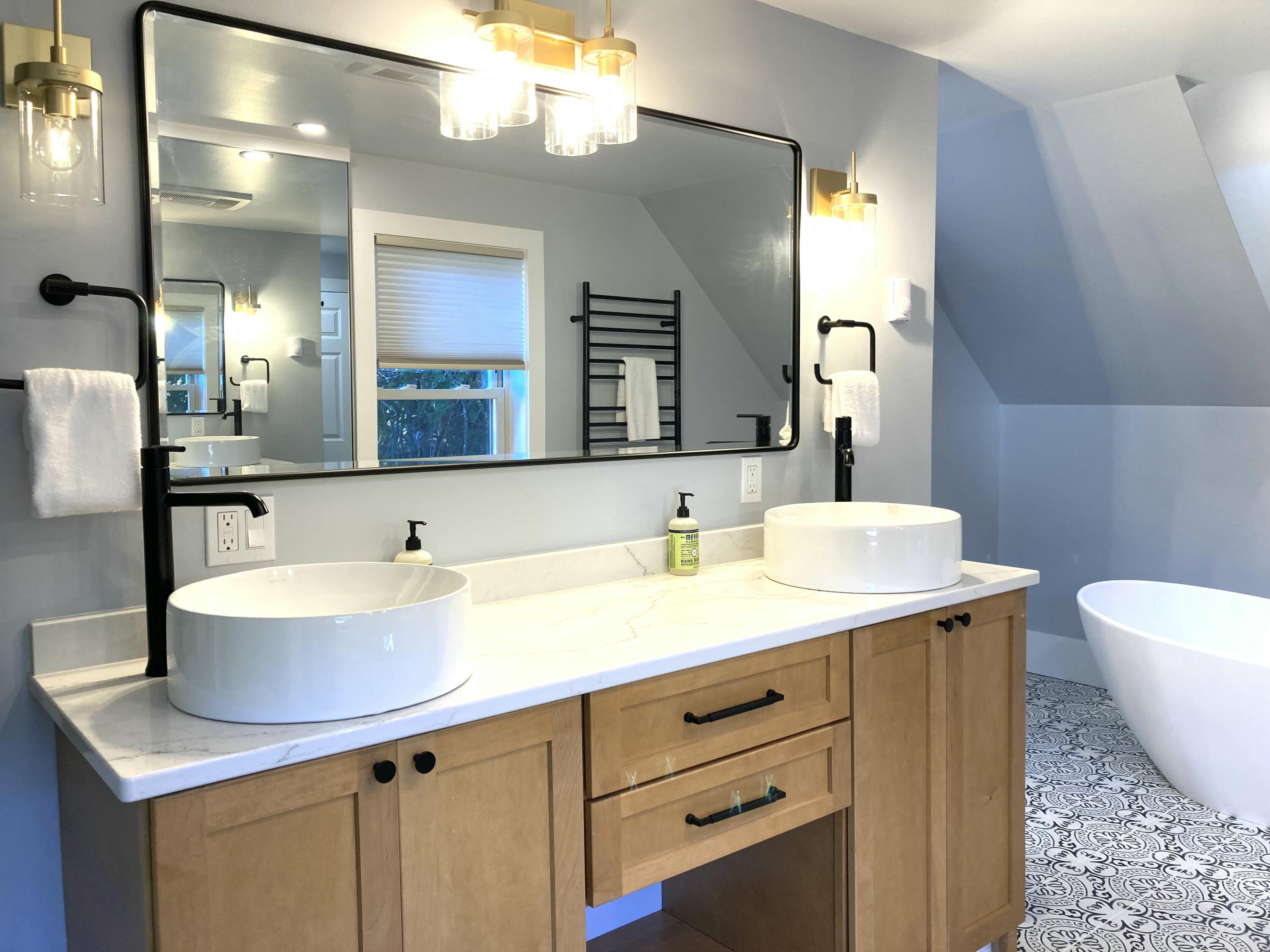 122 Cross Road Hancock ME 04640