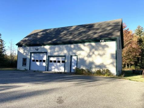 122 Cross Road Hancock ME 04640