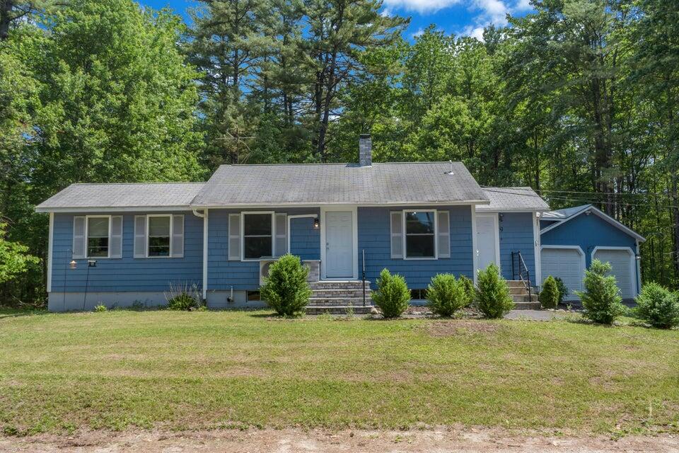 9 Middle Road Extension Standish ME 04085