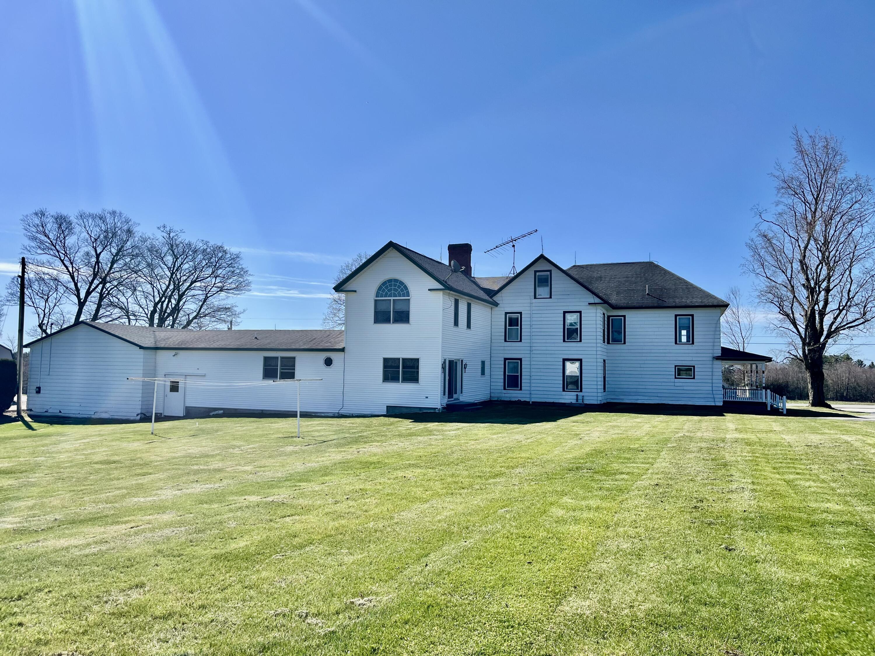 428 Mullen Road Newport ME 04953