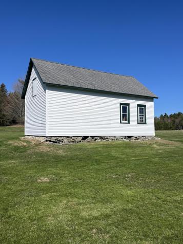 428 Mullen Road Newport ME 04953