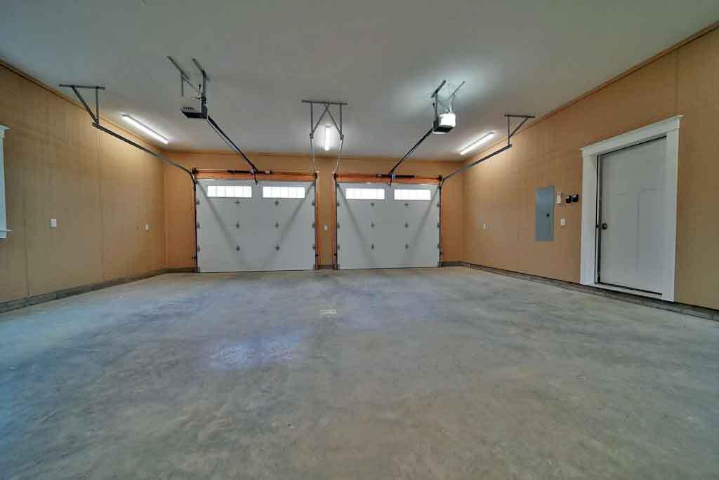 9 Lilac Lane Houlton ME 04730