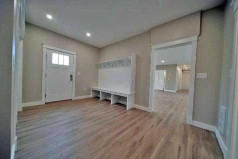 9 Lilac Lane Houlton ME 04730