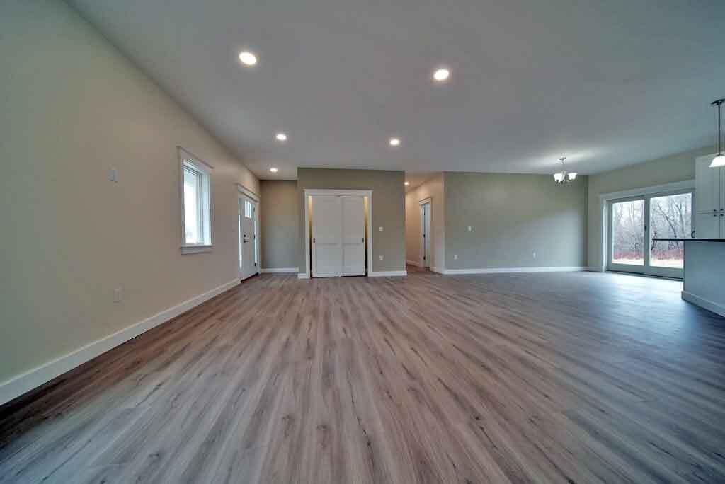 9 Lilac Lane Houlton ME 04730