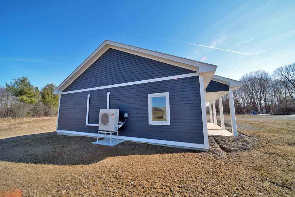 9 Lilac Lane Houlton ME 04730