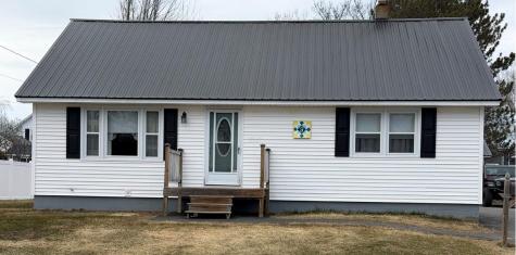 44 New York Street Millinocket ME 04462