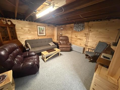 44 New York Street Millinocket ME 04462