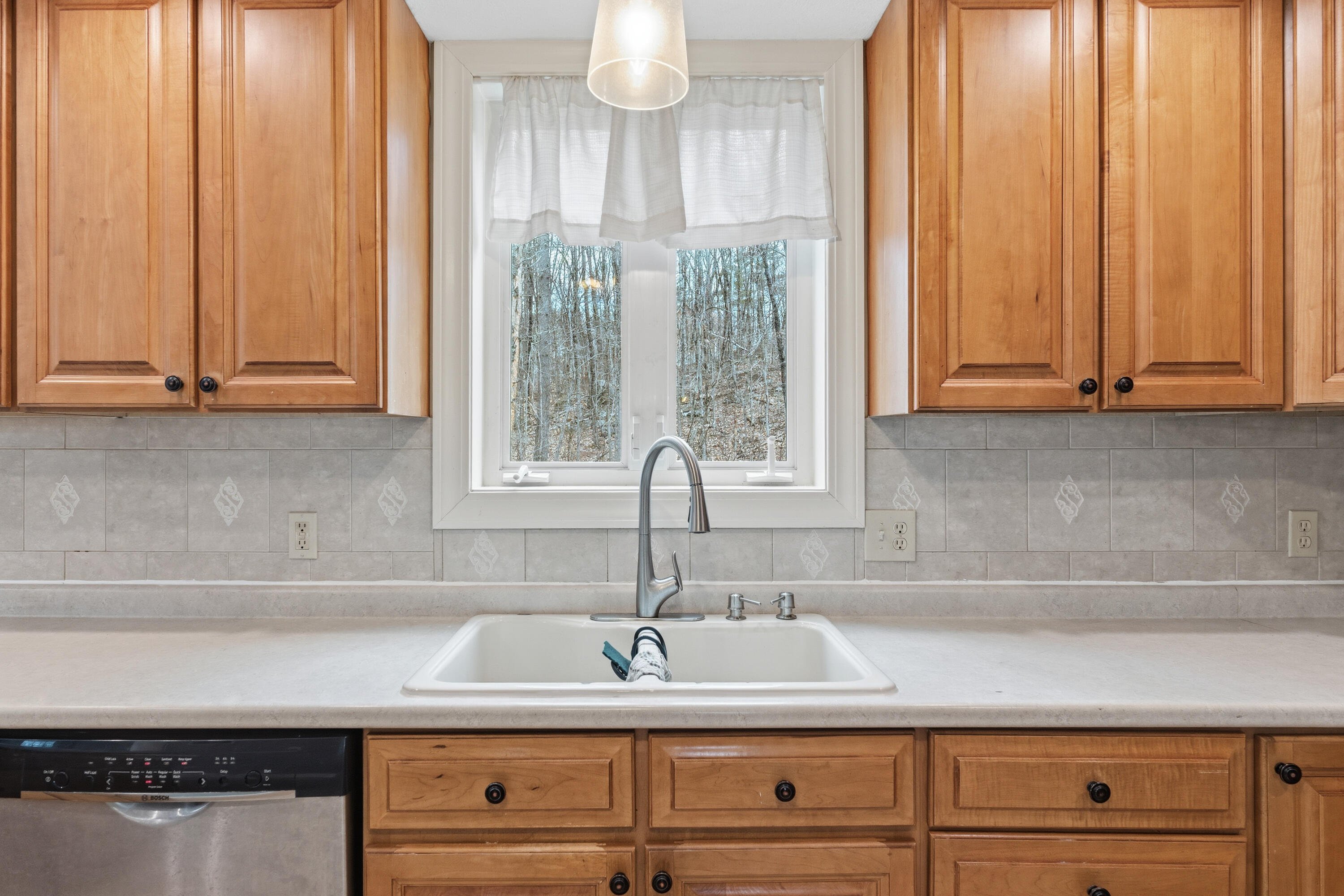 41 Arrowhead Lane Limerick ME 04048