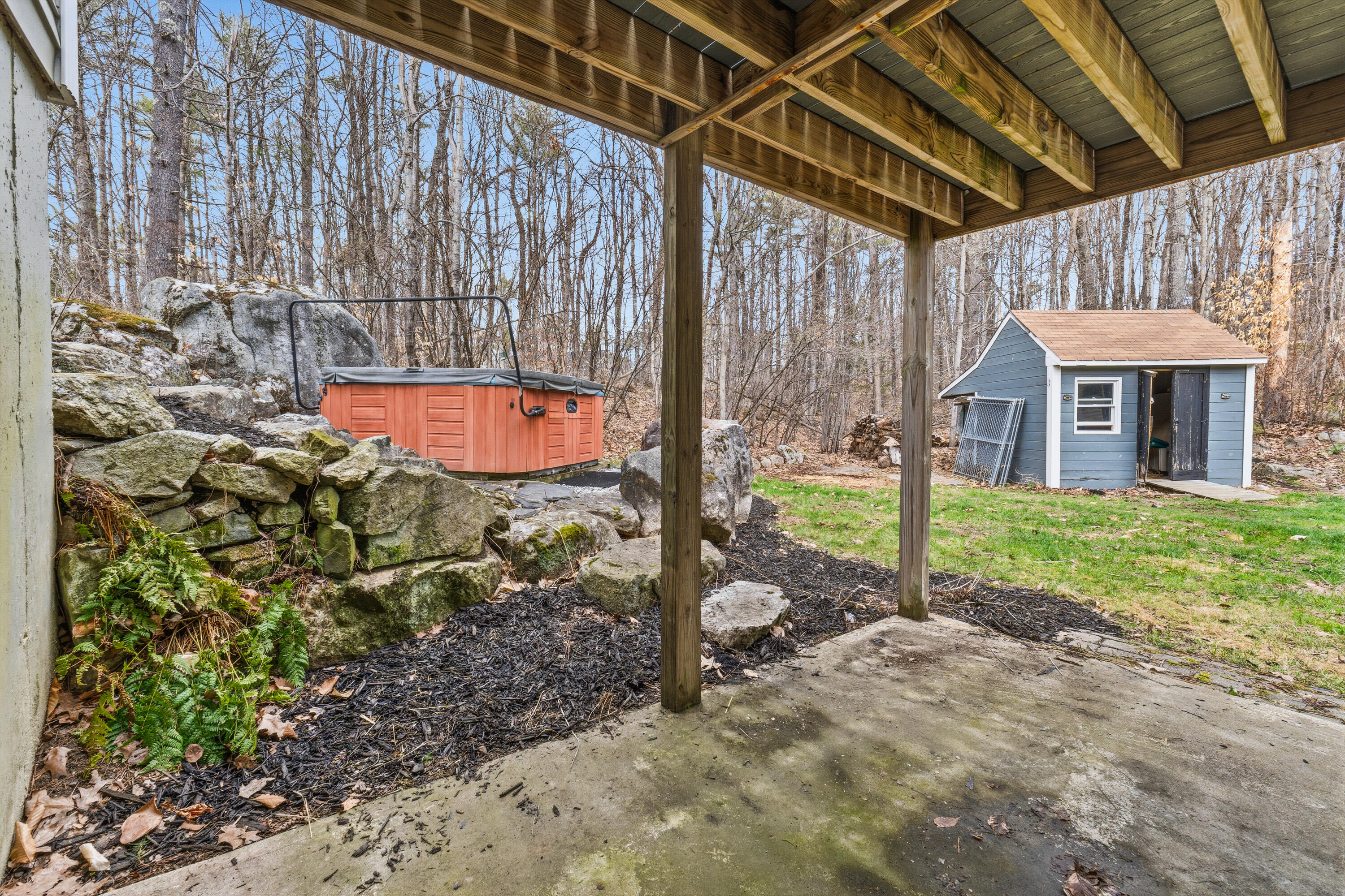 41 Arrowhead Lane Limerick ME 04048