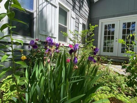 46 Spurwink Avenue Cape Elizabeth ME 04107