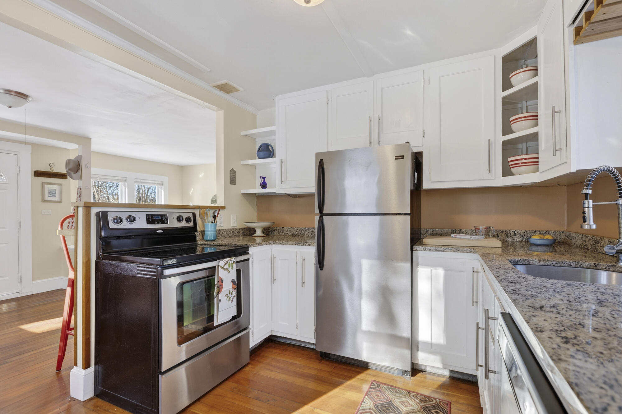 46 Spurwink Avenue Cape Elizabeth ME 04107