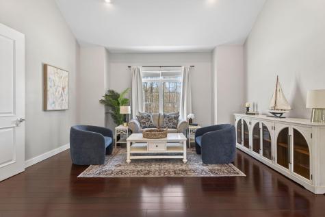 45 Old Post Road York ME 03909