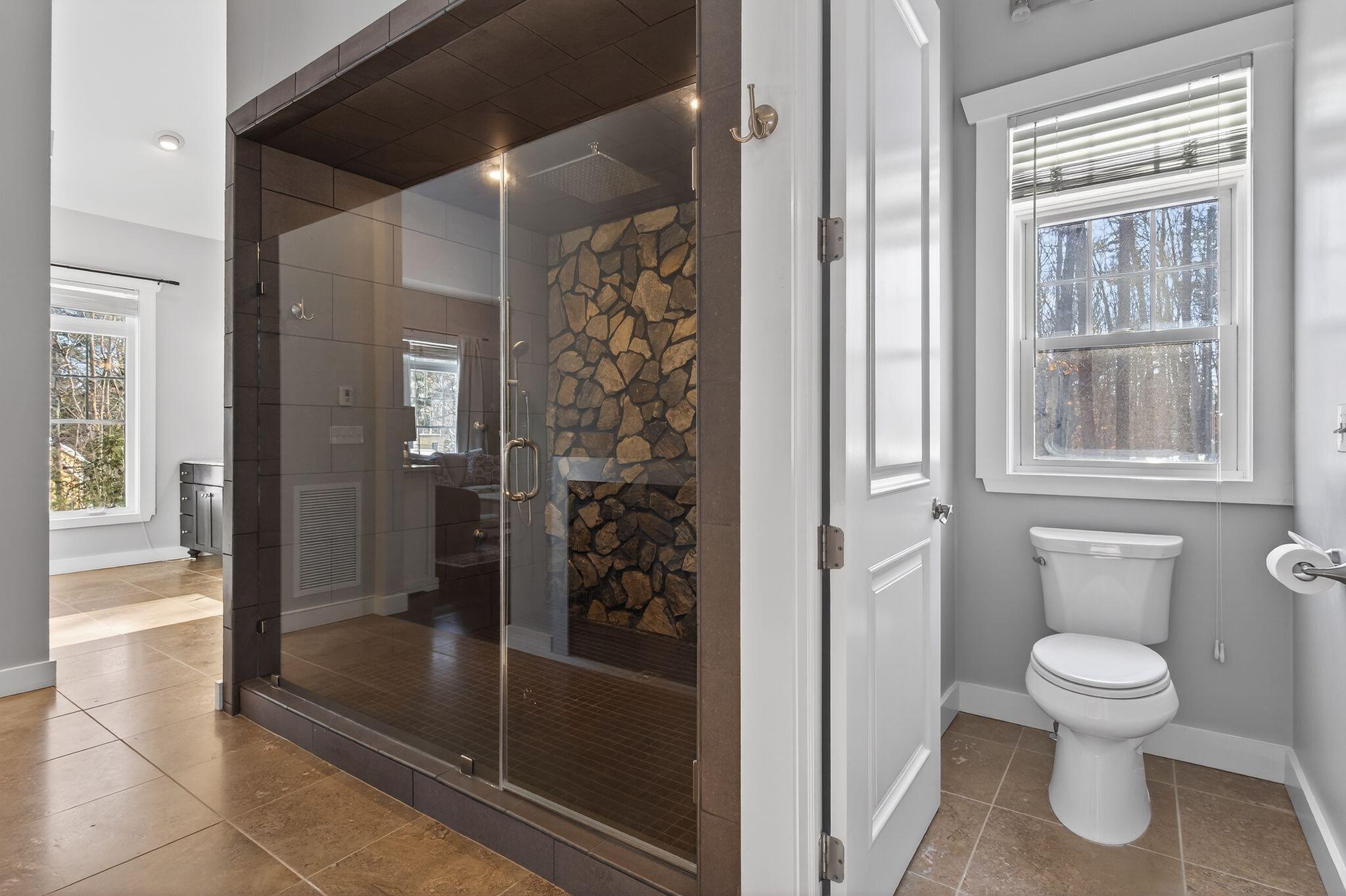 45 Old Post Road York ME 03909