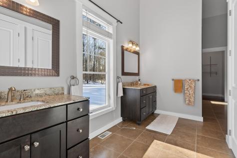 45 Old Post Road York ME 03909