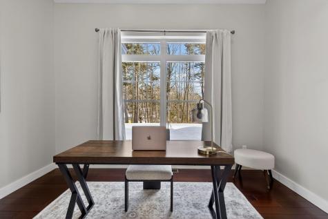 45 Old Post Road York ME 03909