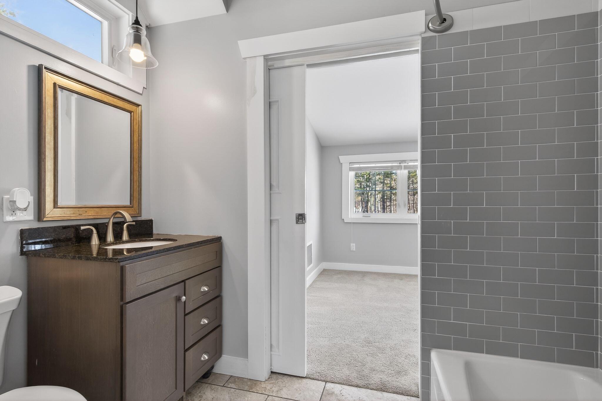 45 Old Post Road York ME 03909