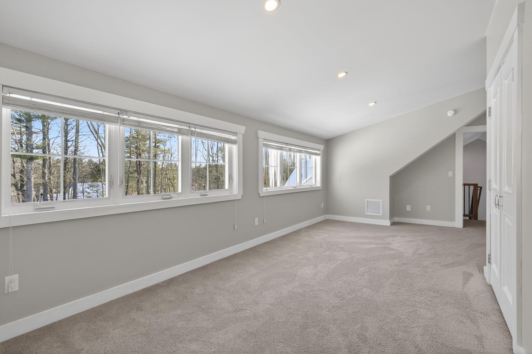 45 Old Post Road York ME 03909