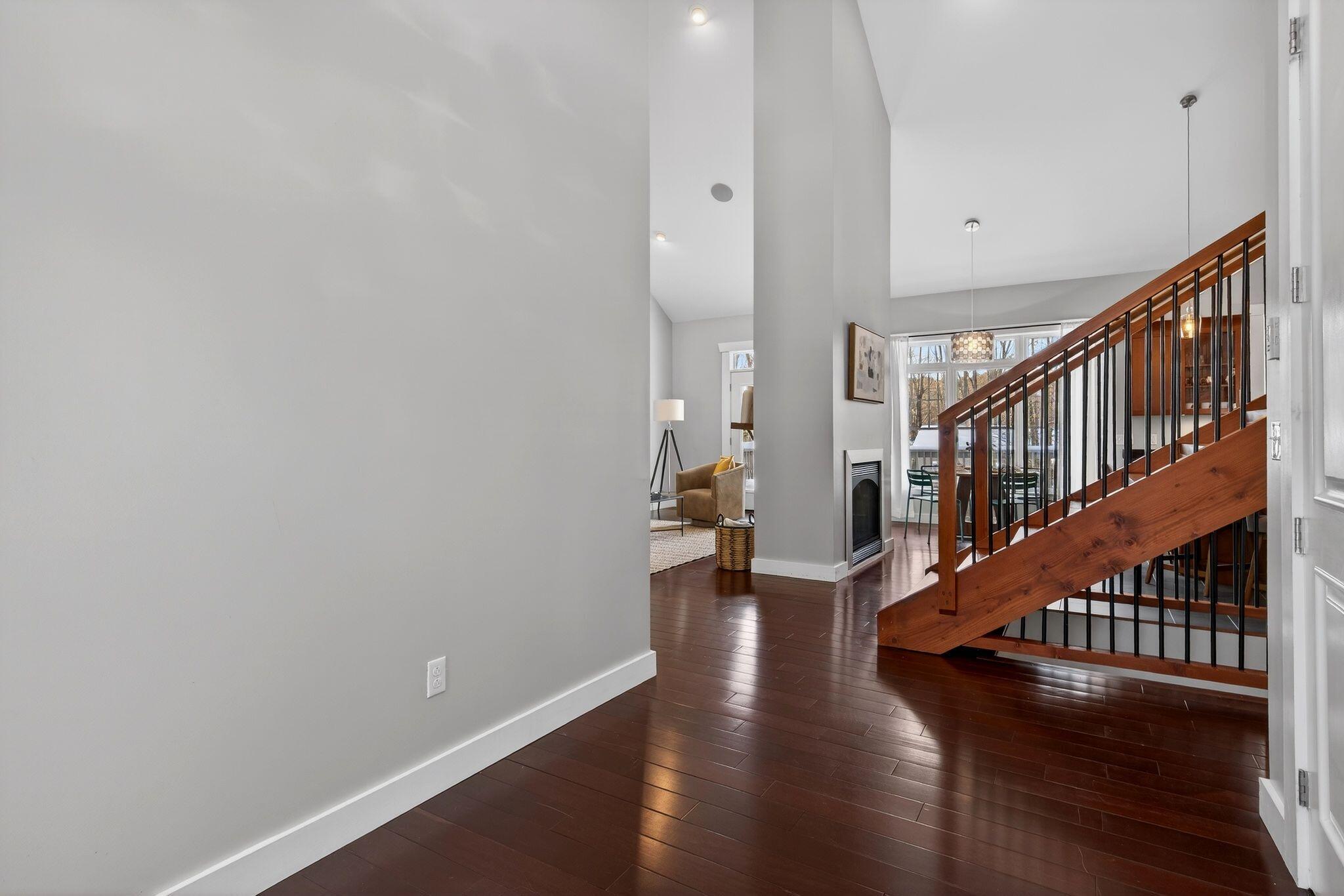 45 Old Post Road York ME 03909