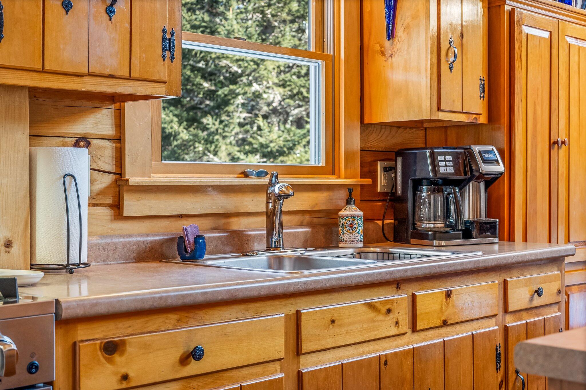 20 Crooked Pine Lane Monson ME 04464