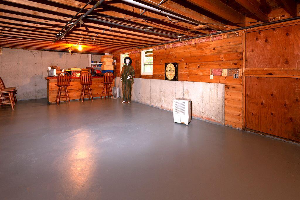 38 Pine Mountain Road York ME 03909