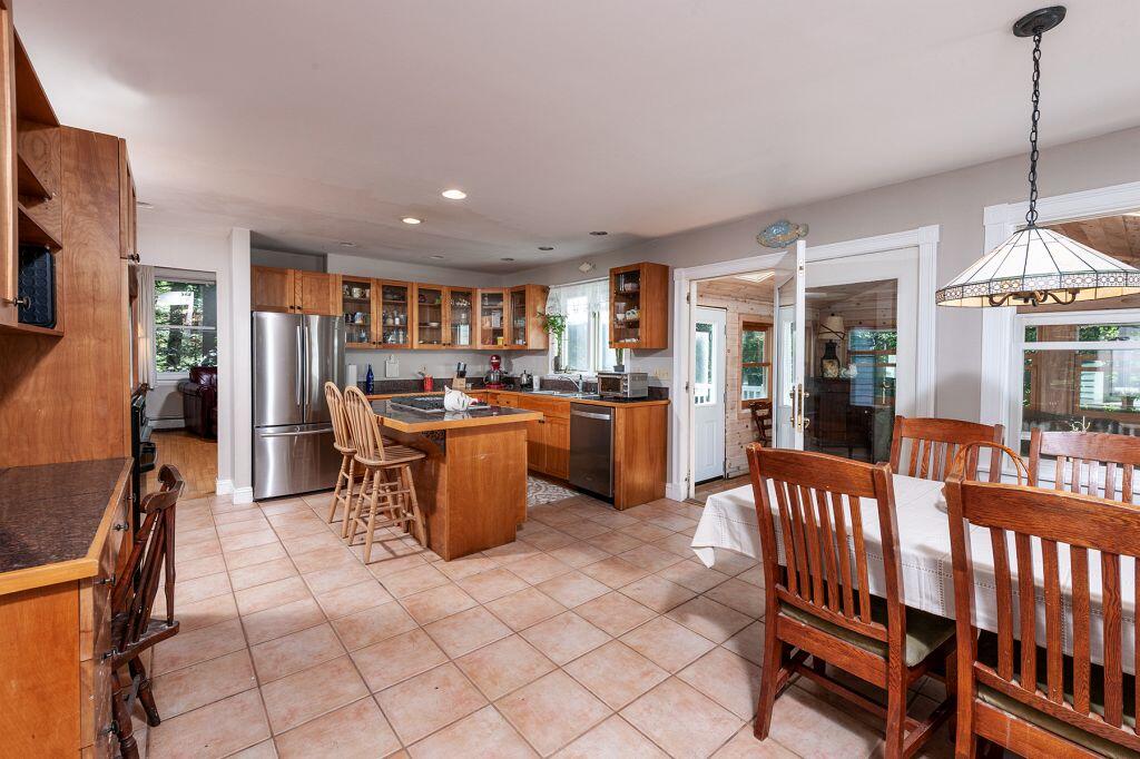 38 Pine Mountain Road York ME 03909