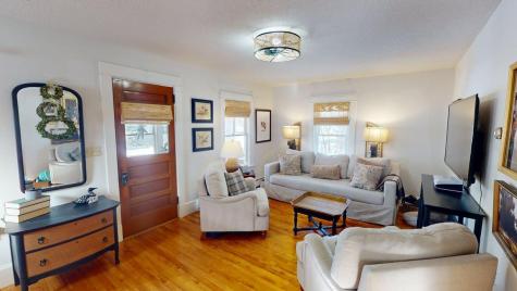 68 Enfield Road Lincoln ME 04457