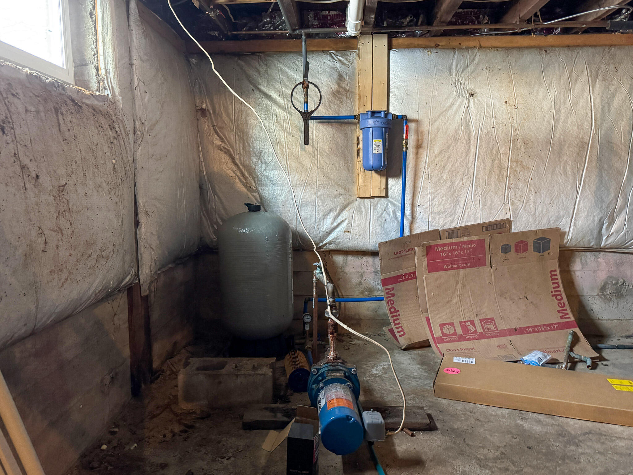 68 Enfield Road Lincoln ME 04457