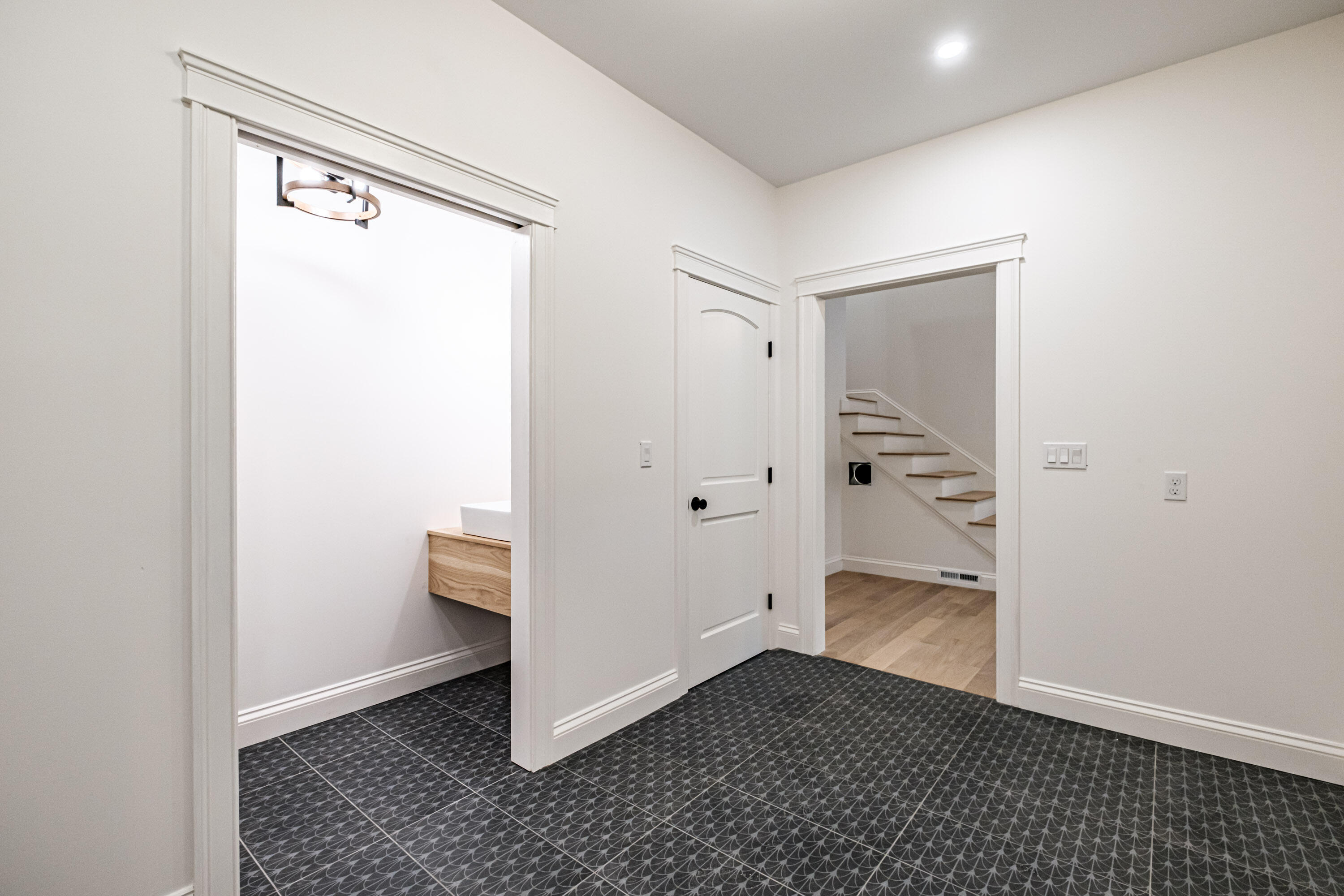 108 Highland Cliff Windham ME 04062
