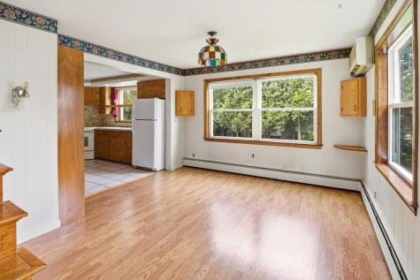 5 Lynn Street Lewiston ME 04240