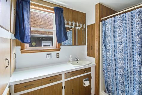 5 Lynn Street Lewiston ME 04240