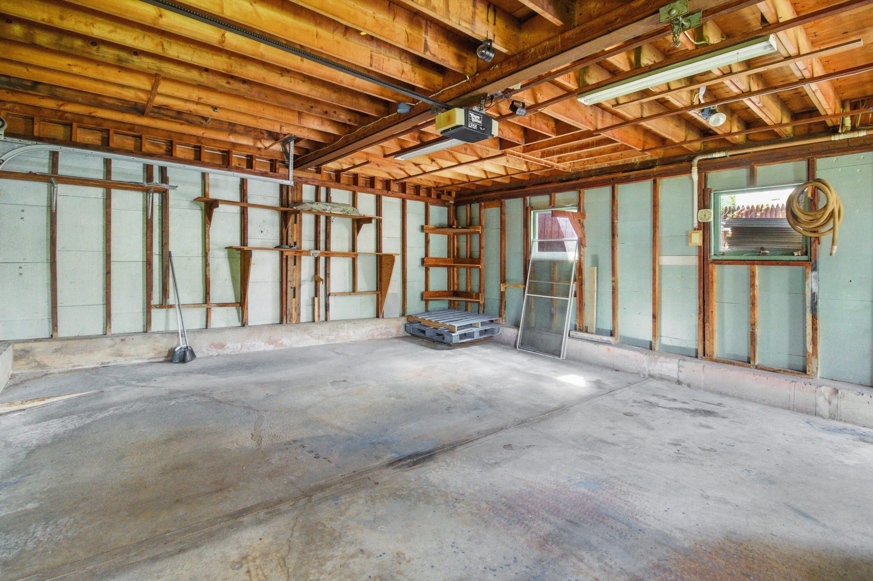 5 Lynn Street Lewiston ME 04240