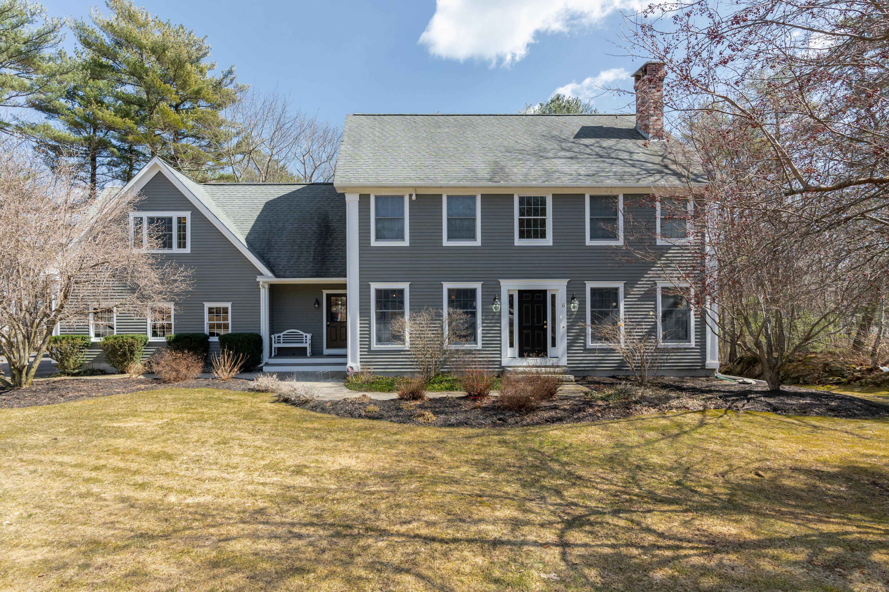 6 Knight Hill Road Falmouth ME 04105