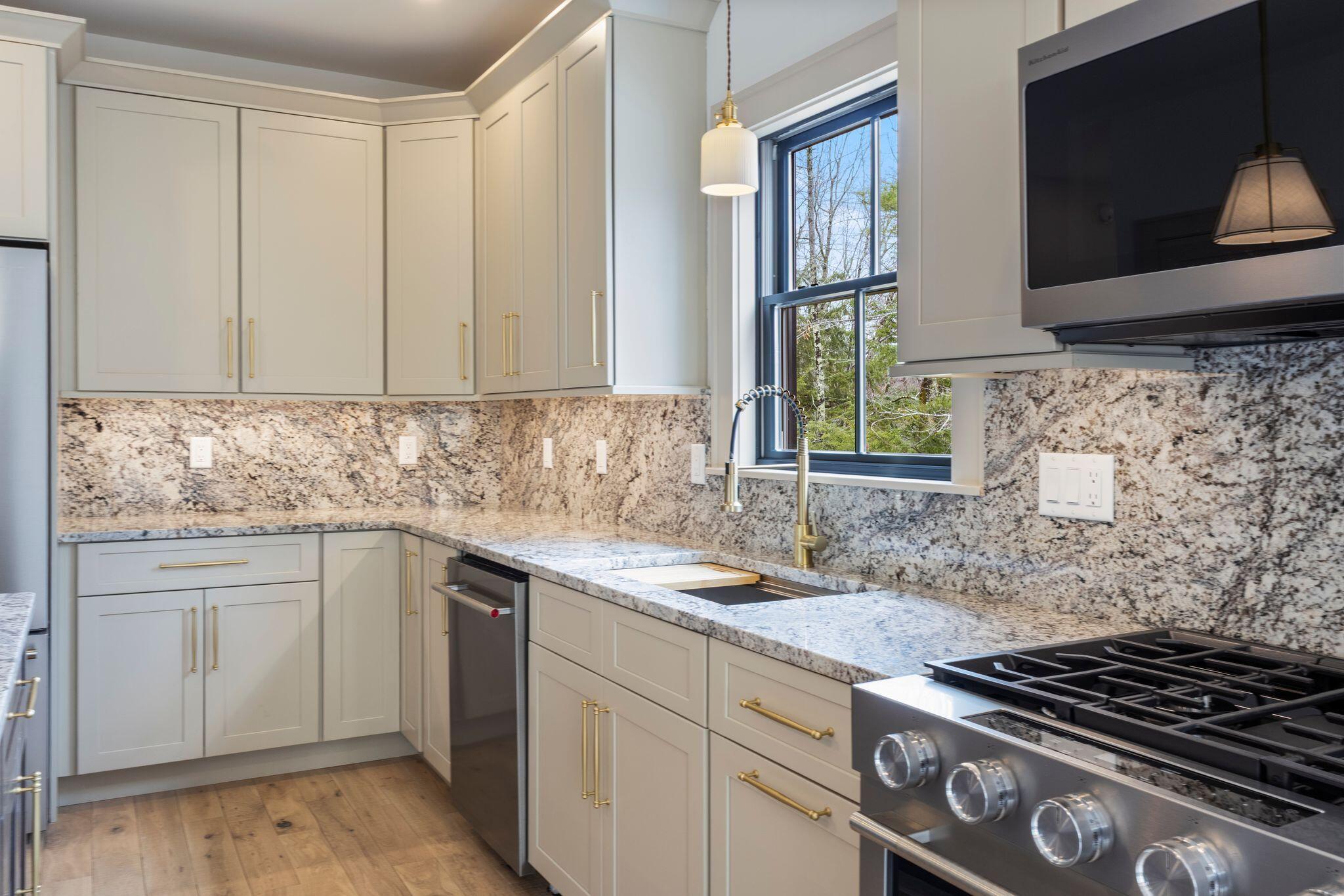60 Woodbrey Lane Standish ME 04084