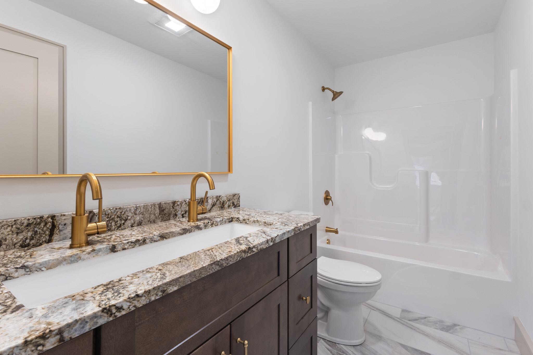 60 Woodbrey Lane Standish ME 04084
