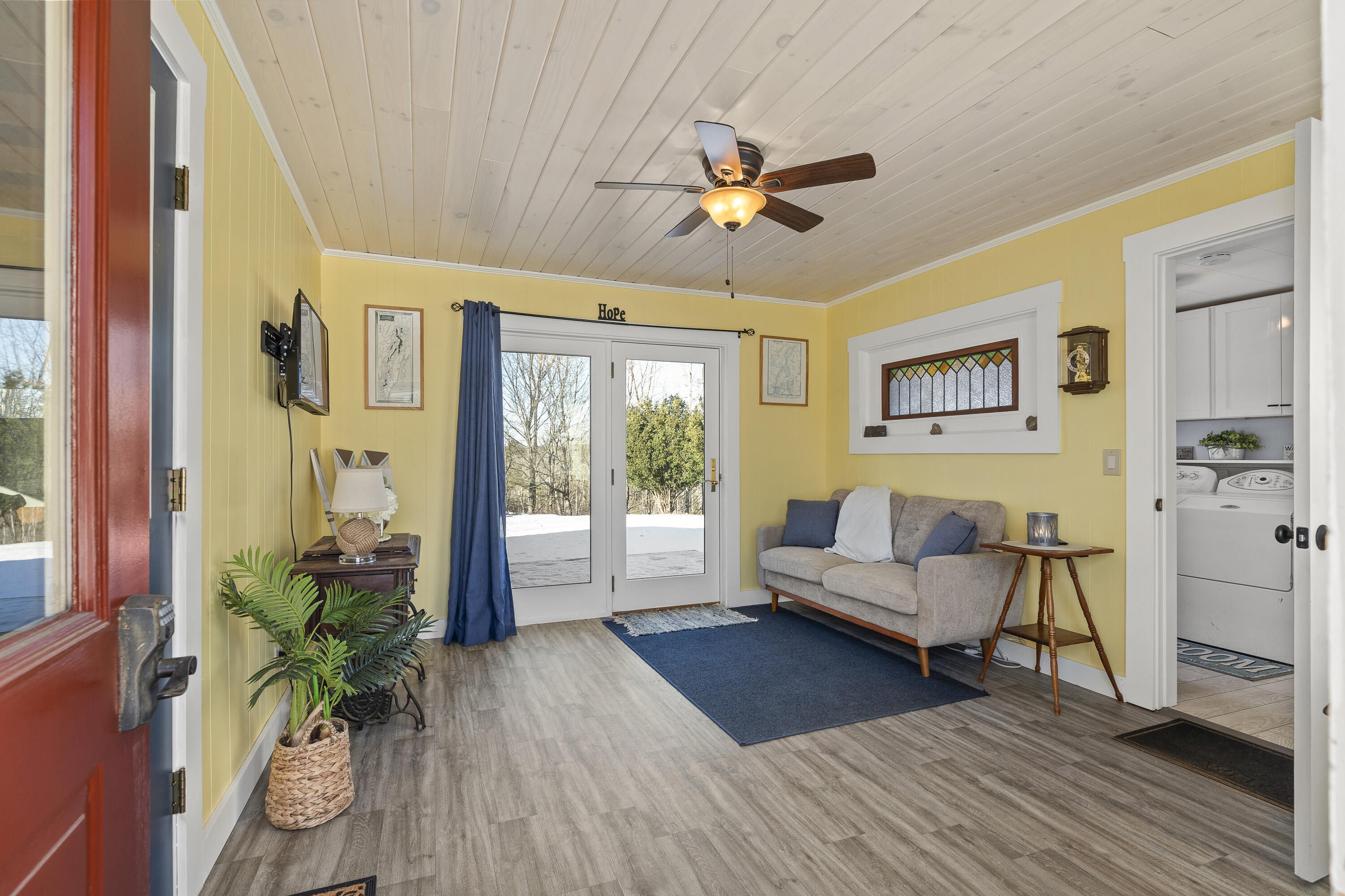 16 E Neck Road Nobleboro ME 04555