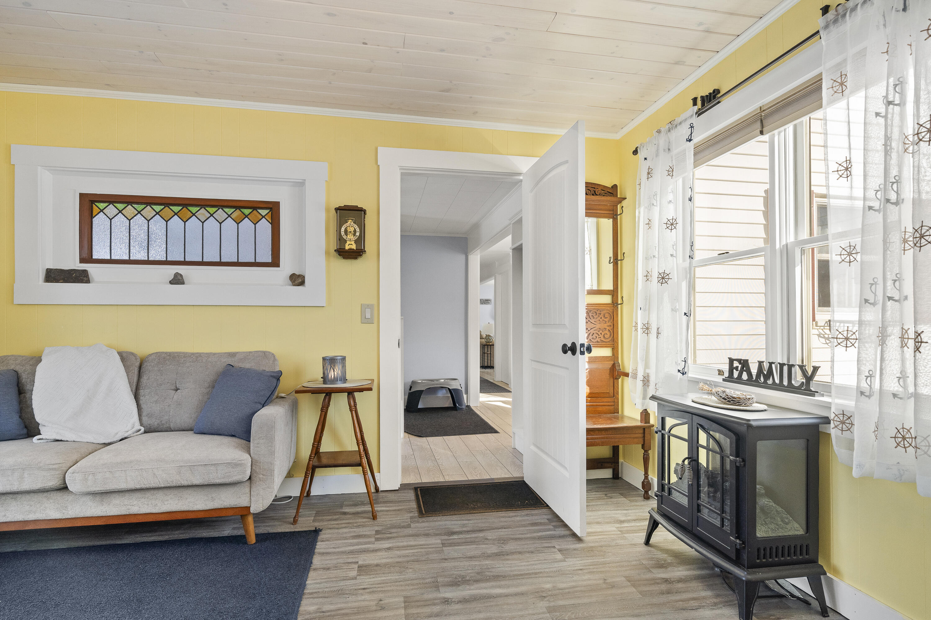 16 E Neck Road Nobleboro ME 04555