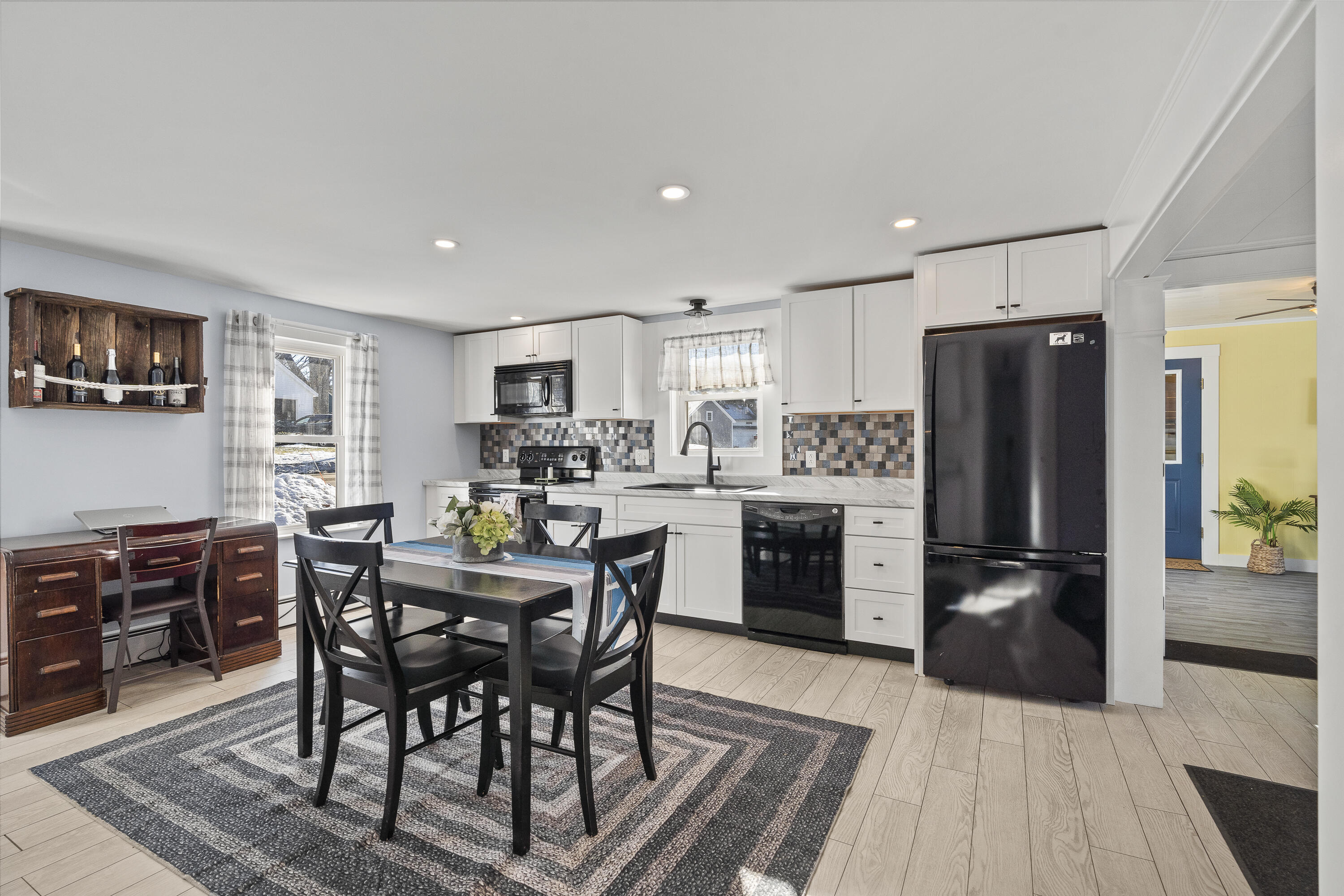 16 E Neck Road Nobleboro ME 04555