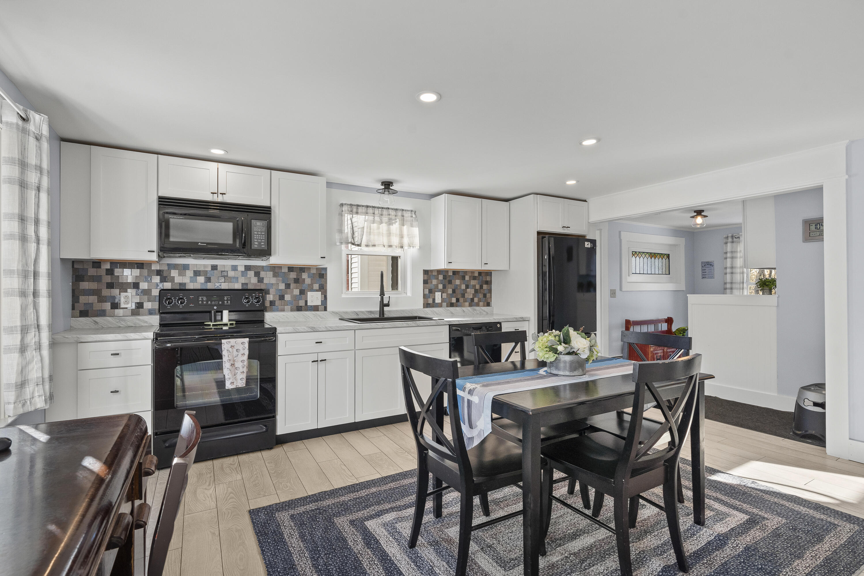 16 E Neck Road Nobleboro ME 04555