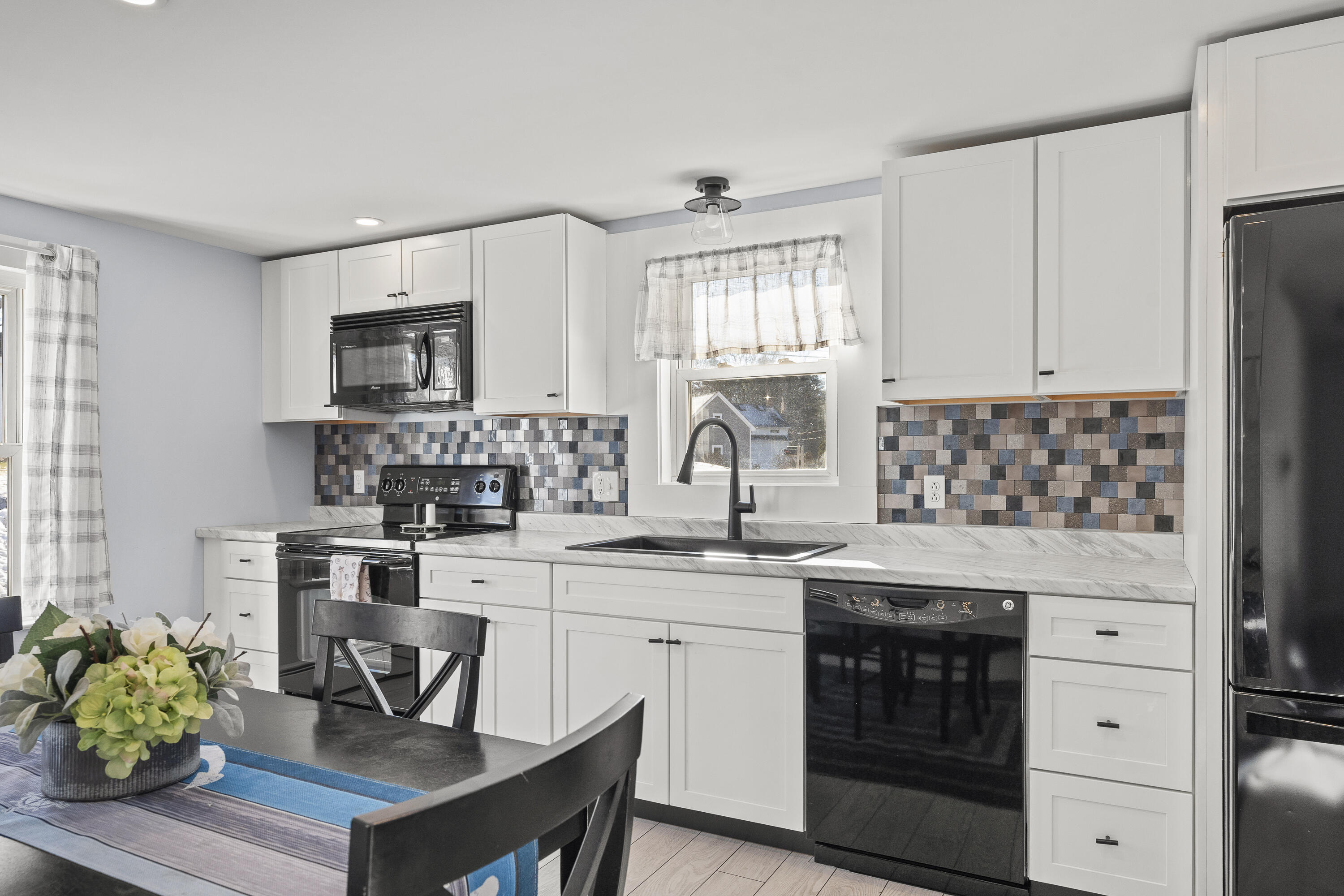 16 E Neck Road Nobleboro ME 04555